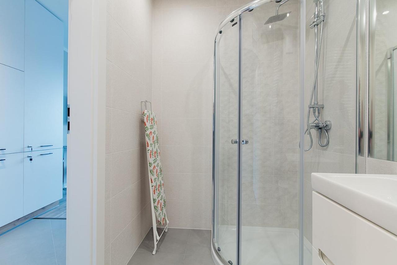 Warsaw To Be - Silver Apartment Экстерьер фото